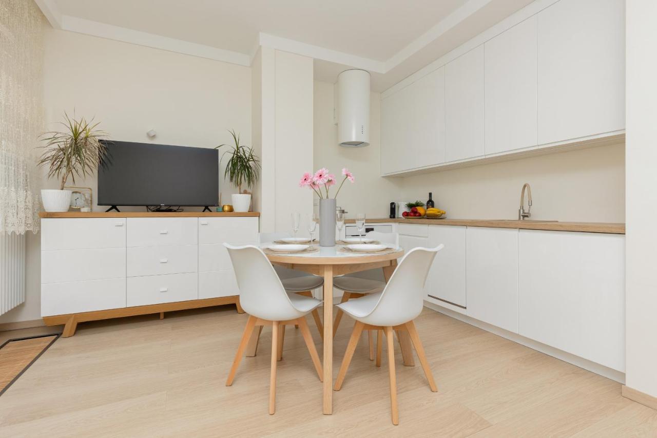 Warsaw Apartment Woronicza Home Office By Noclegi Renters Exterior foto